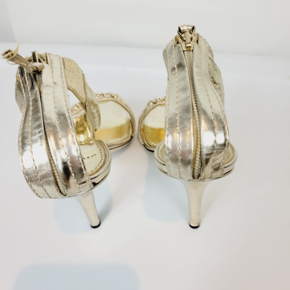 Givenchy gold heels - Picture 3 of 7